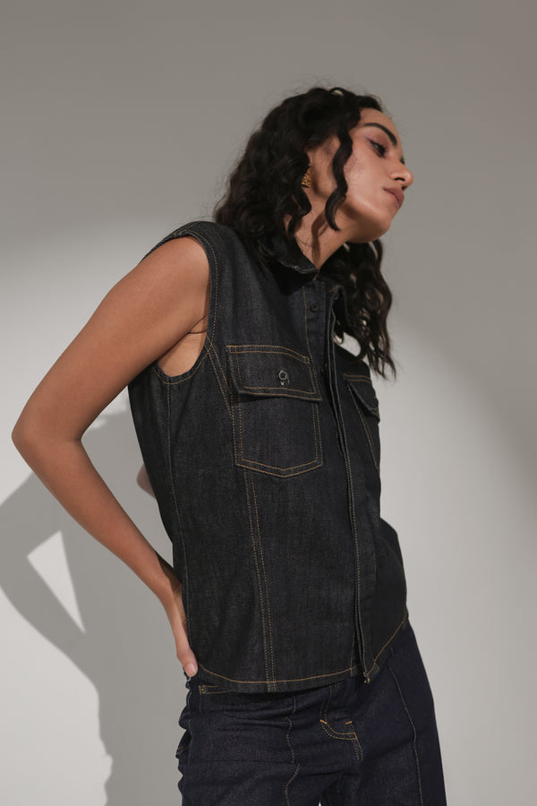 Women’s Sleeveless Denim Utility Shirt | Blues by V E N U E ORIGINAL