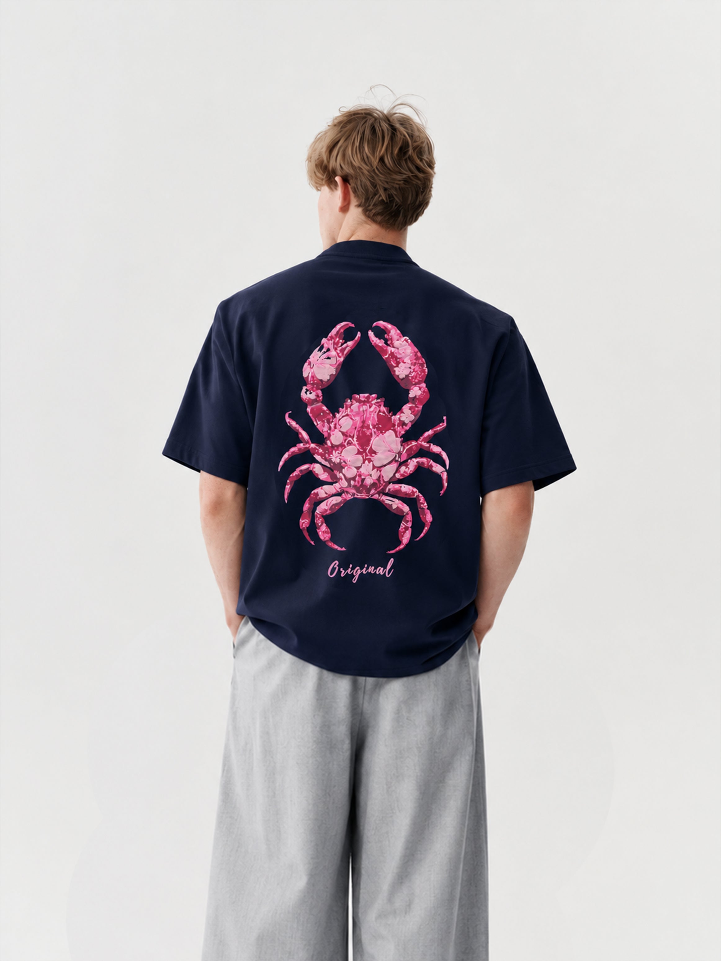Navy blue crab Oversized T-Shirt